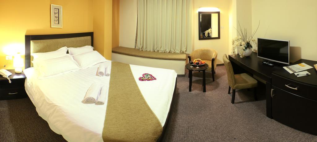 Holy Family Hotel Bethlehem Bagian luar foto