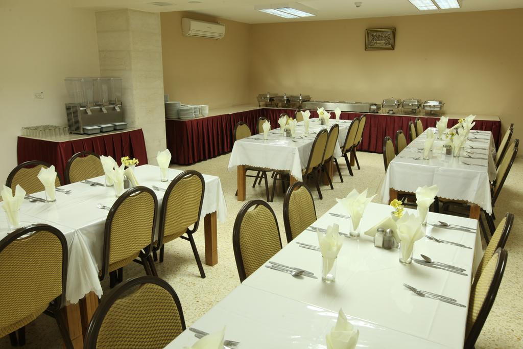 Holy Family Hotel Bethlehem Bagian luar foto